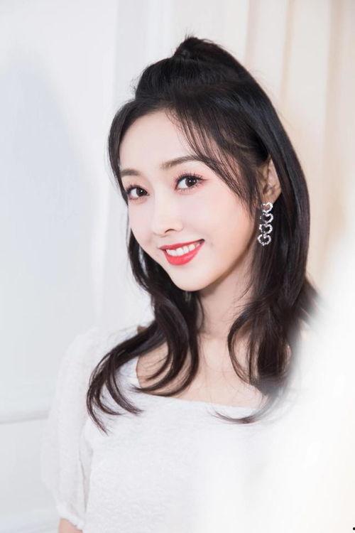 宣璐最新爆料消息视频,揭秘娱乐圈不为人知的秘密